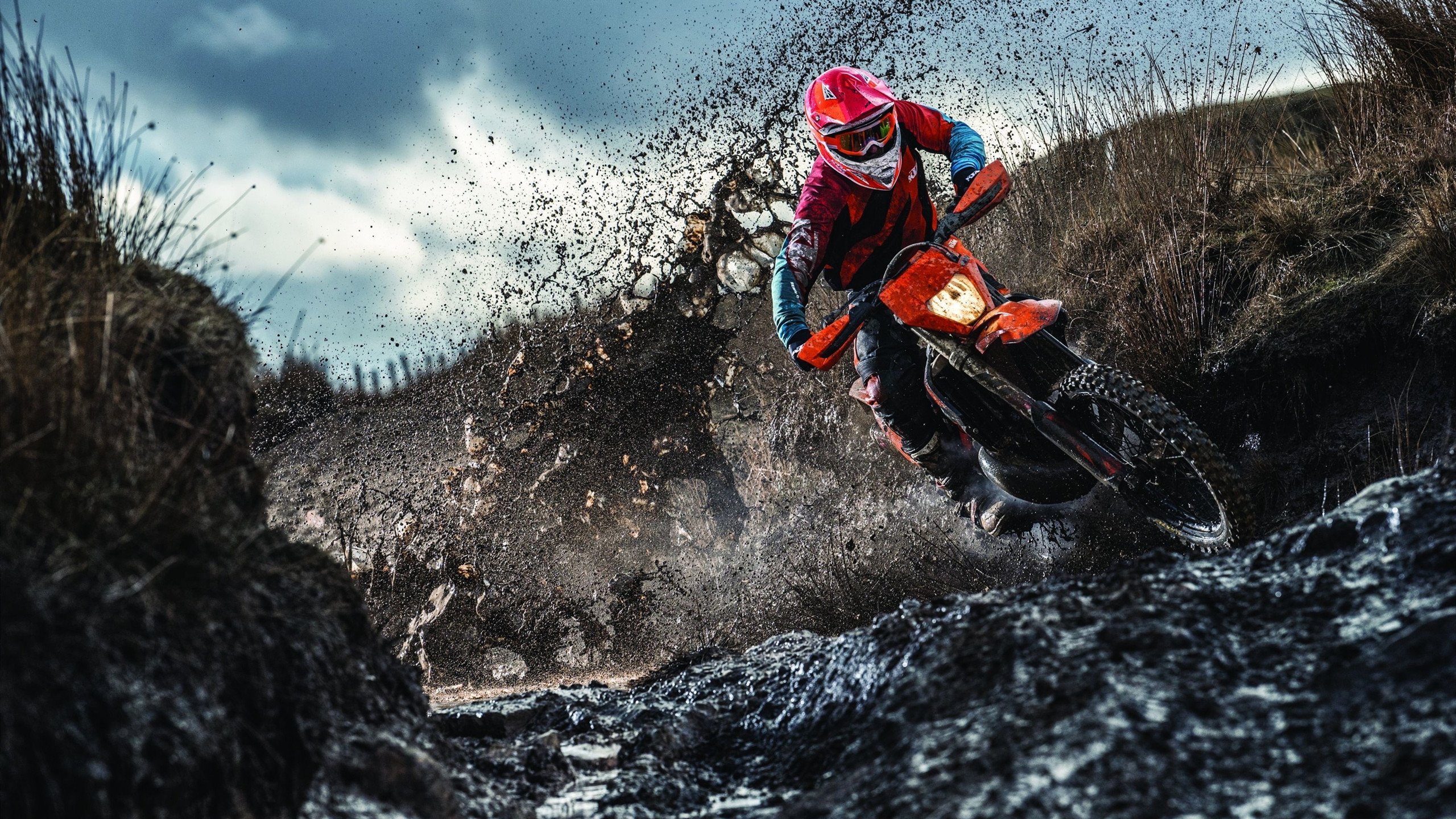 _魔术队团队配合出色，战胜强敌_，团队魔术表演教程